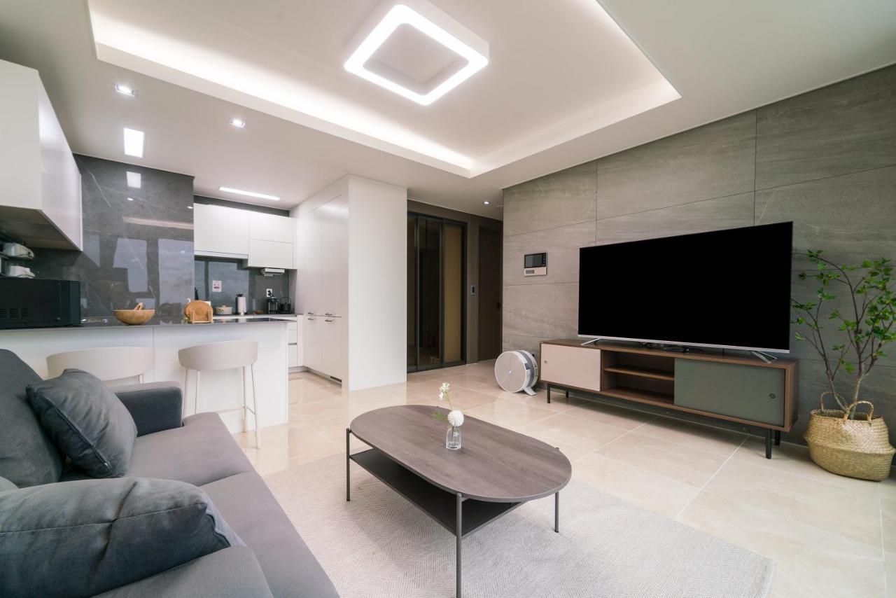 Le Collective Busan Station Ngoại thất bức ảnh