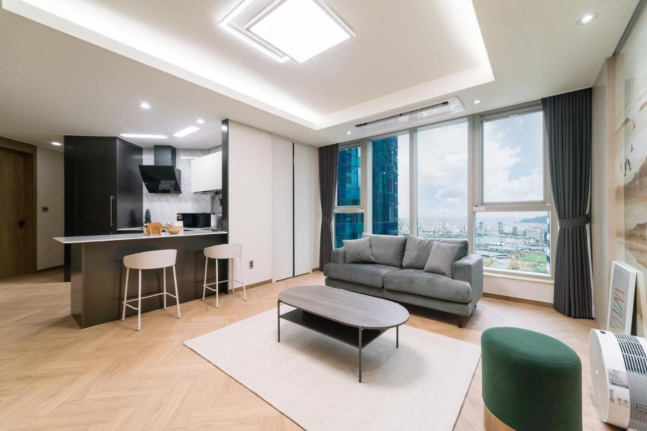 Le Collective Busan Station Ngoại thất bức ảnh